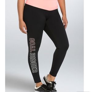 NWOT Torrid Active Leggings Size 3